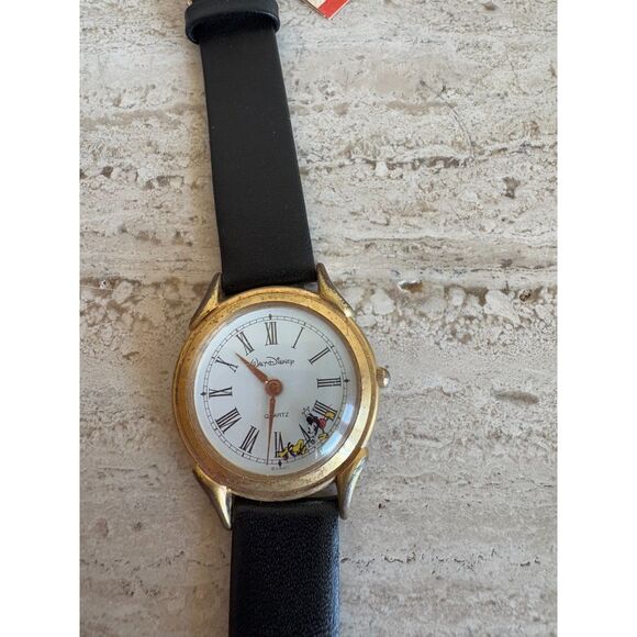 VTG Disney leather watch - Mickey & Pluto